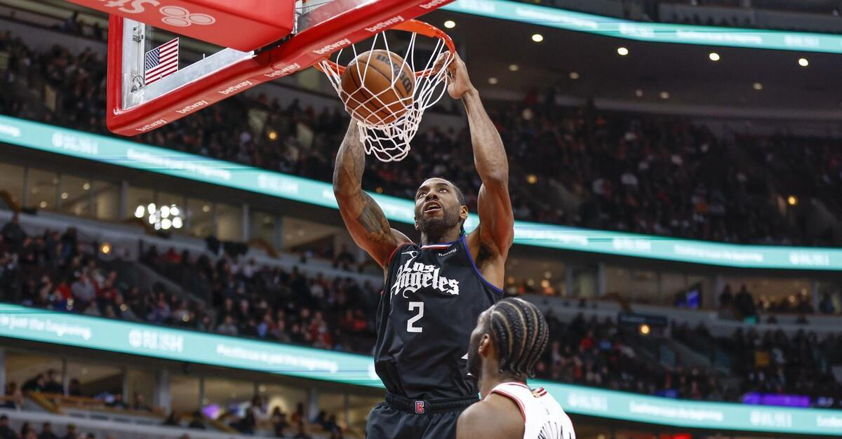 开云- 浓眉哥打球 